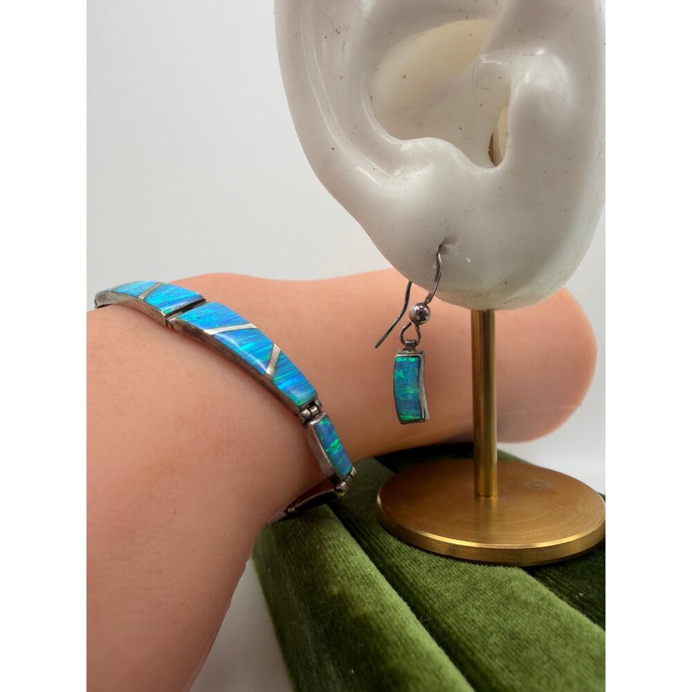E. LUNAS 950 Sterling Silver blue Opal Inlay Bracelet and Earrings Set - Picture 2 of 9